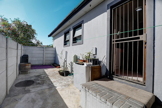 3 Bedroom Property for Sale in Protea Heights Western Cape